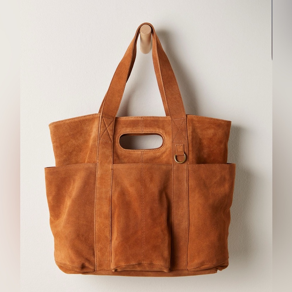 NWT Free People Caravan Suede Tote Bag in Saddle